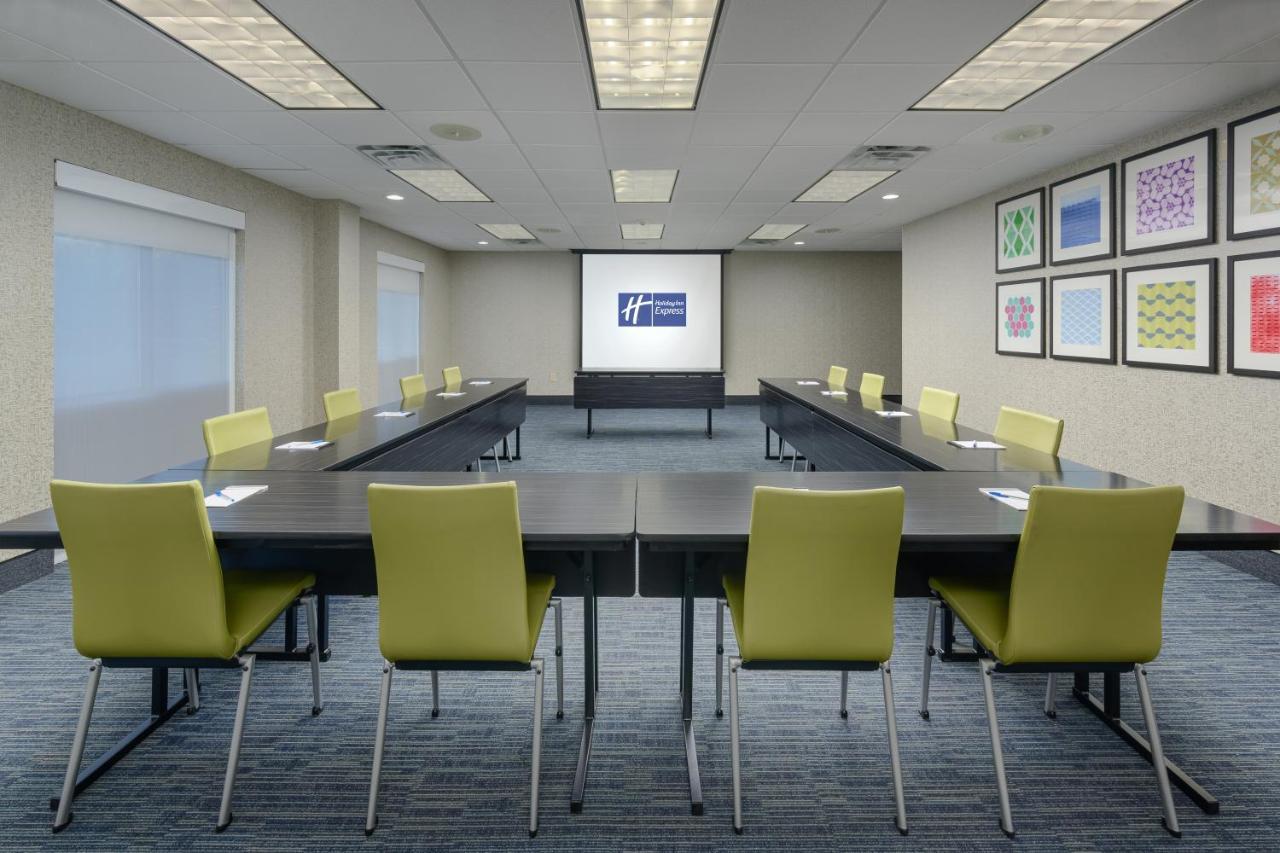 Holiday Inn Express - Tullahoma By Ihg Εξωτερικό φωτογραφία